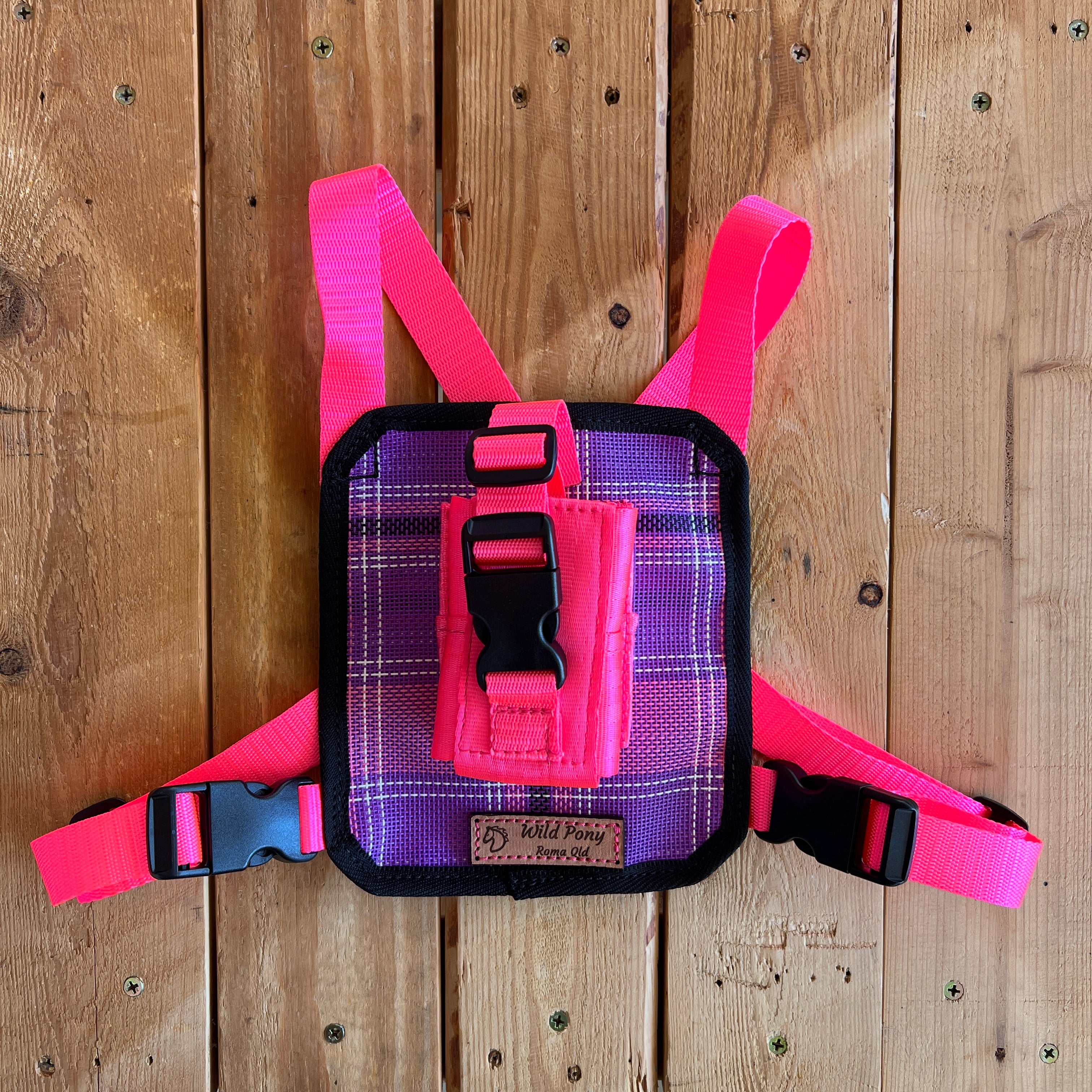 HTS KIDS 2 Way/UHF Holder & Harness