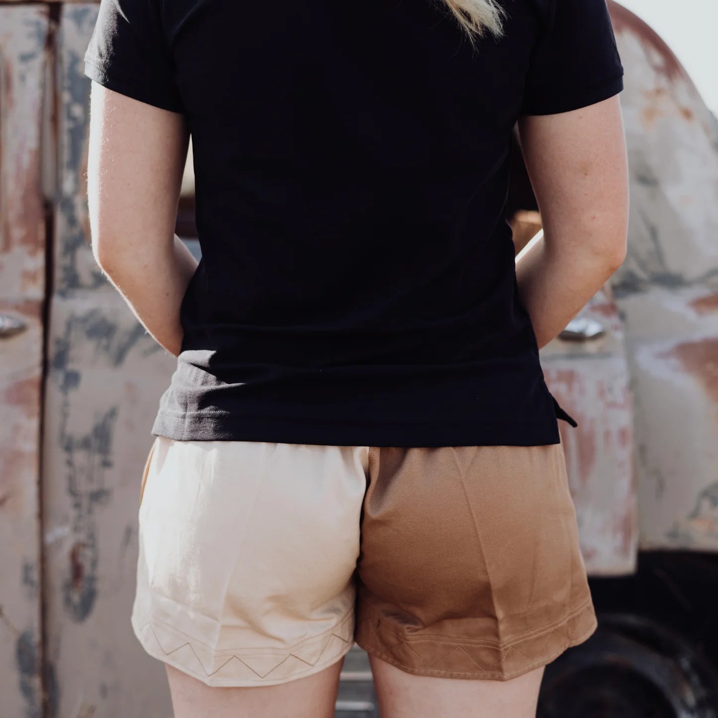 Rawhide Cotton Rugby Shorts | Brown & Cream